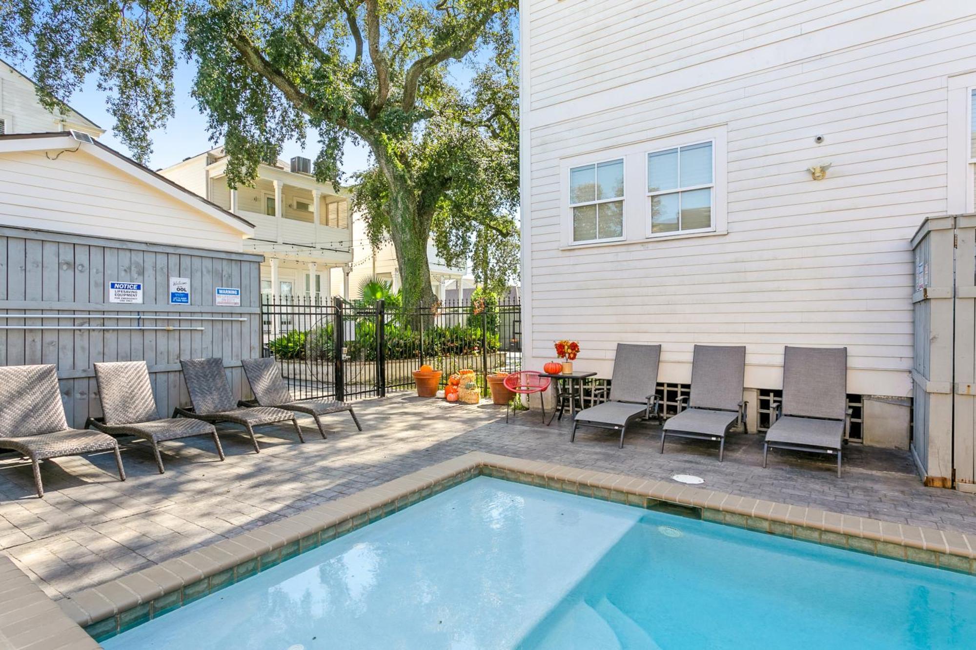 Modern 2Br On Carondelet By Hosteeva Apartment New Orleans Exterior photo